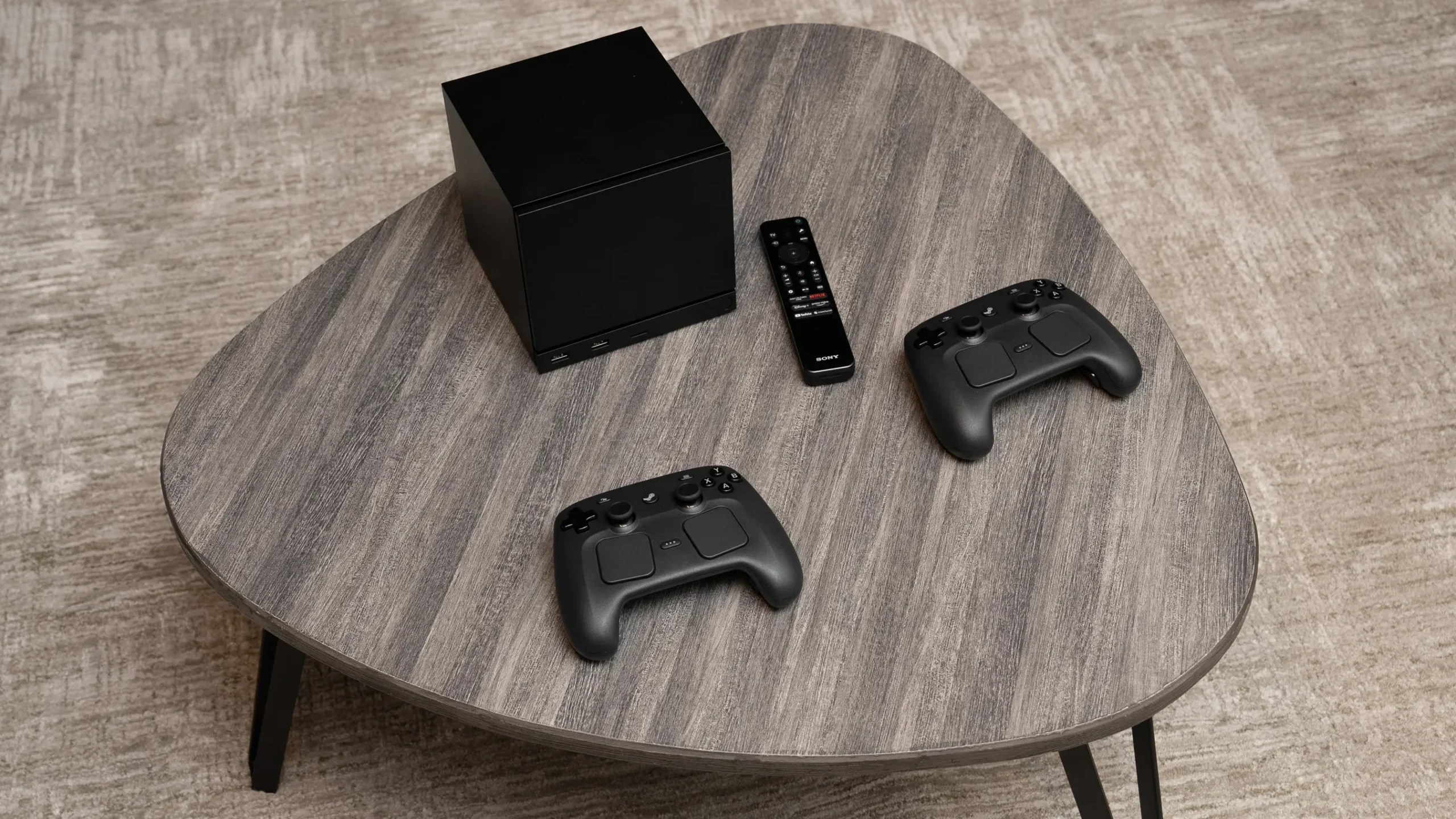 Valve Steam Machine 2025