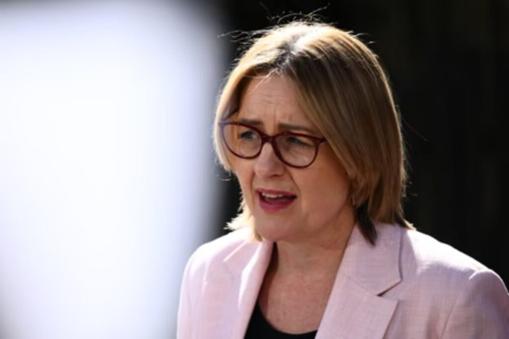 Communication Prevented Panic and Misinformation